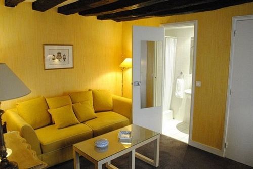 Hotel La Du Berry Versailles