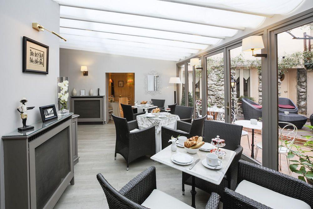 Hotel La Du Berry Versailles